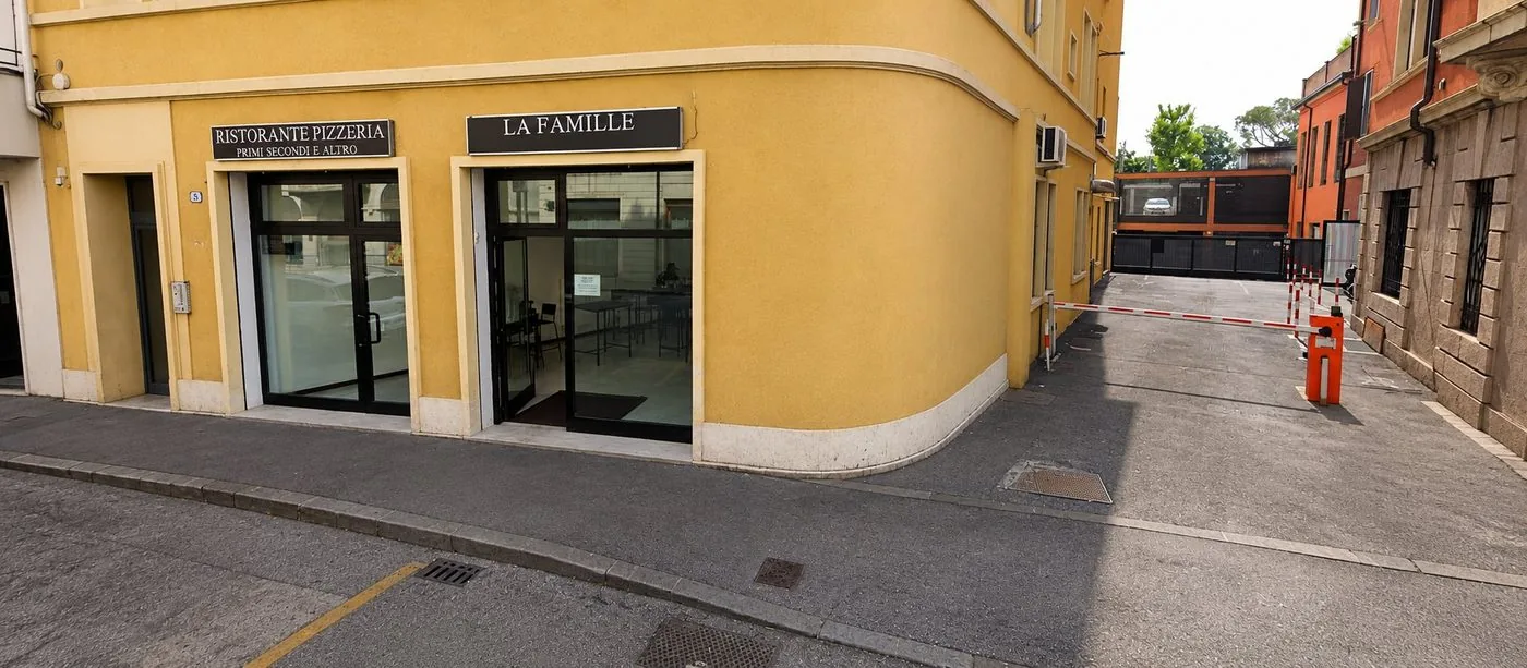 Ristorante La Famille